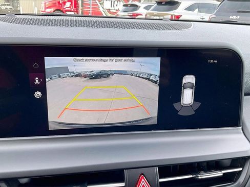 Used 2025 Kia Seltos EX w/ EX Sunroof Package image 21