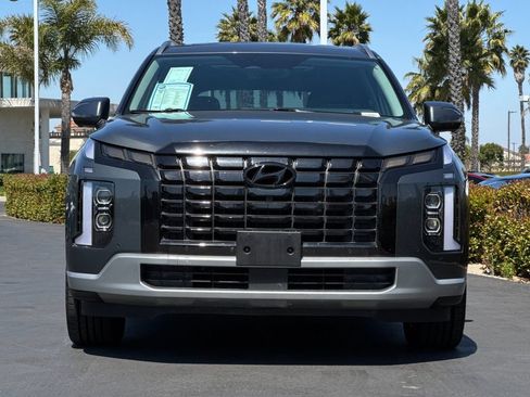 Used 2024 Hyundai Palisade Limited FWD image 9
