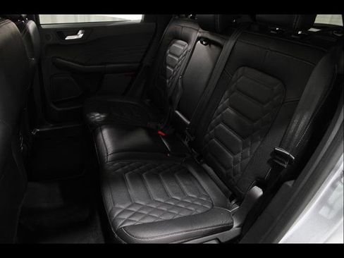 Certified 2023 Ford Escape Platinum w/ Premium Technology Package AWD/4WD image 20