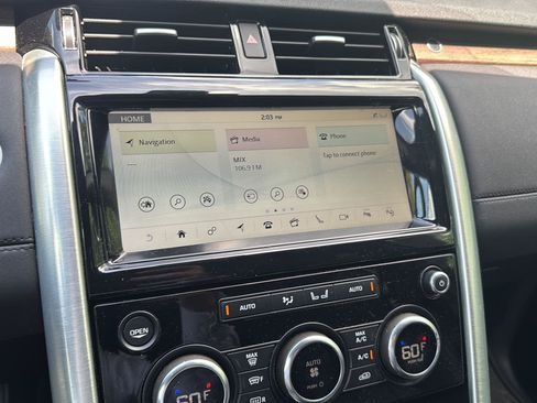 Certified 2019 Land Rover Discovery HSE AWD/4WD image 19