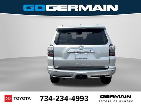 Used 2021 Toyota 4Runner Limited AWD/4WD image 11