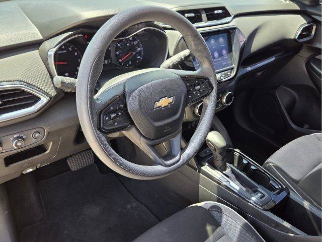 Used 2021 Chevrolet TrailBlazer LT w/ Convenience Package FWD image 11