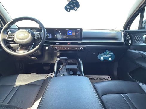 Used 2025 Kia Sorento S FWD image 33
