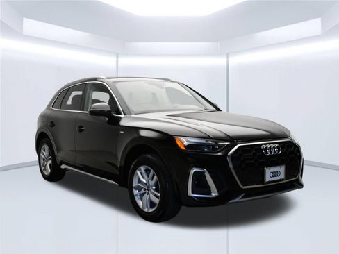 Certified 2023 Audi Q5 2.0T Premium w/ Convenience Package AWD/4WD image 8