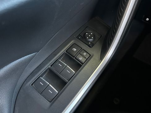 Used 2023 Toyota RAV4 XLE Premium AWD/4WD image 17