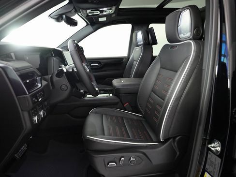 Used 2026 GMC Yukon AT4 Ultimate image 19