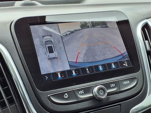 Used 2020 Chevrolet Equinox Premier AWD/4WD image 8