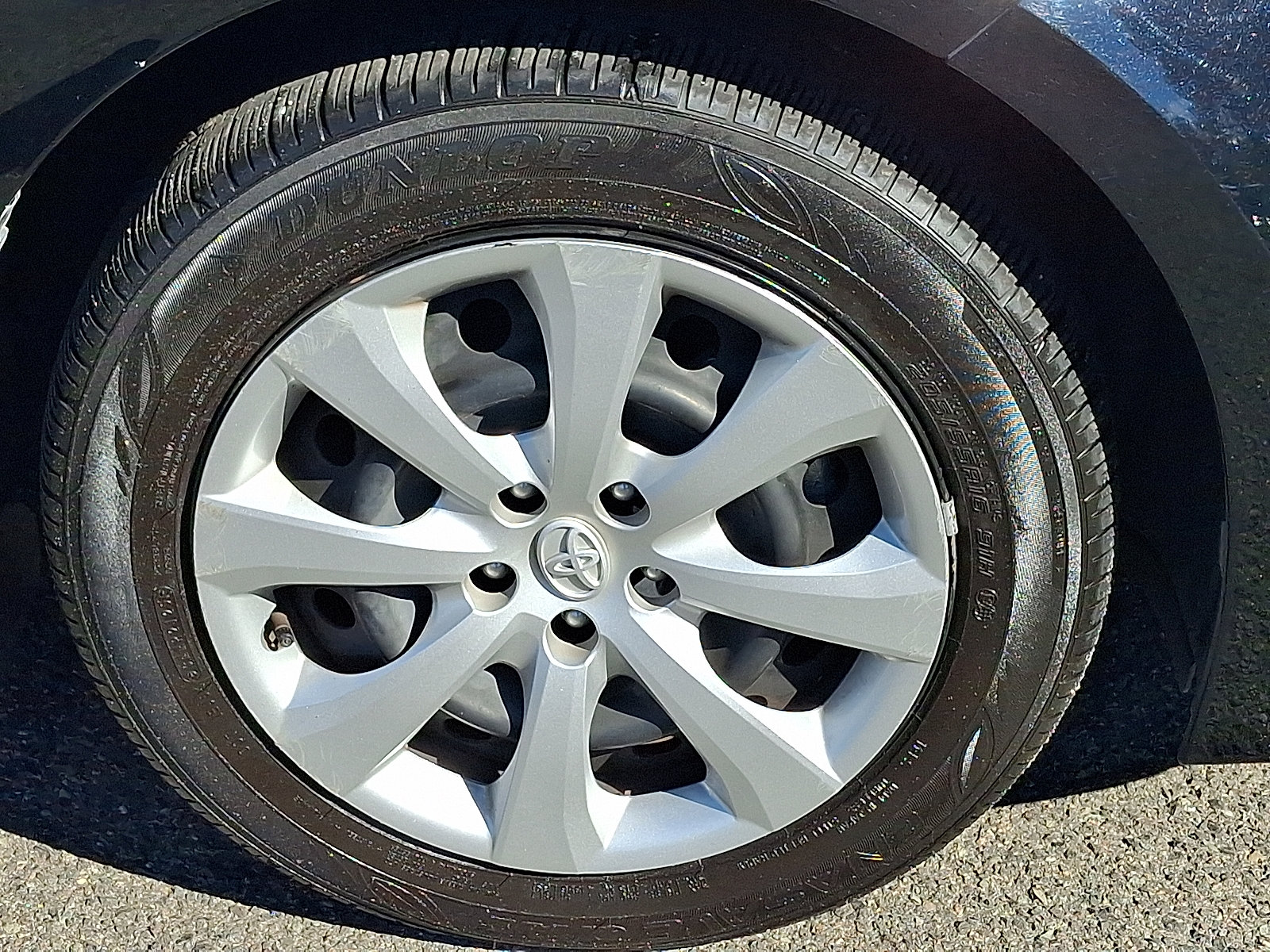 Certified 2025 Toyota Corolla LE AWD/4WD image 9