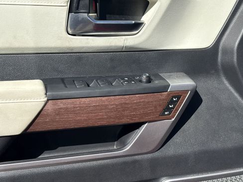 Used 2024 Toyota Sequoia Capstone image 15