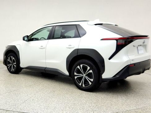 Used 2024 Toyota bZ4X AWD w/ Weather Package image 7