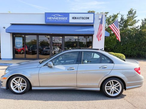 Used 2013 Mercedes-Benz C 300 4MATIC Sedan w/ Multimedia Pkg image 34