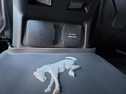 New 2025 Ford Bronco Badlands w/ Sasquatch Package image 13