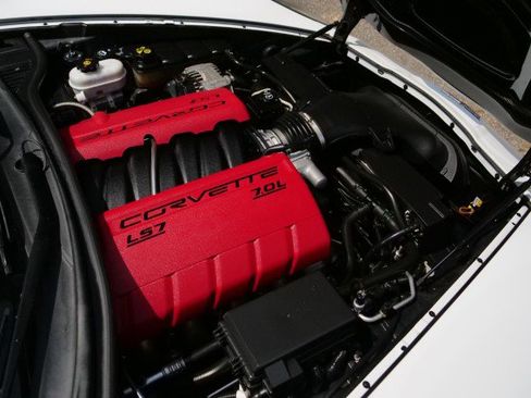 Used 2013 Chevrolet Corvette 427 w/ 1SC Preferred Equipment Group RWD image 10