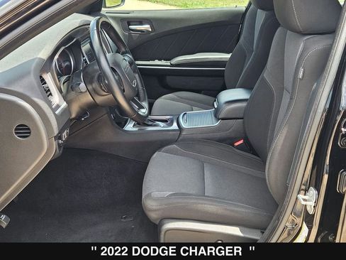Used 2022 Dodge Charger SXT RWD image 11