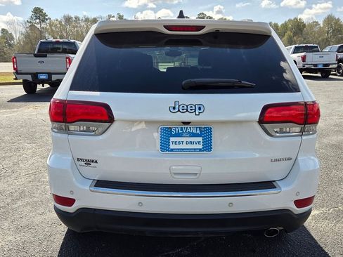 Used 2022 Jeep Grand Cherokee Limited image 9