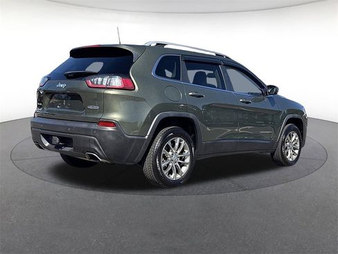 Used 2021 Jeep Cherokee Latitude Lux w/ Comfort/Convenience Group image 5