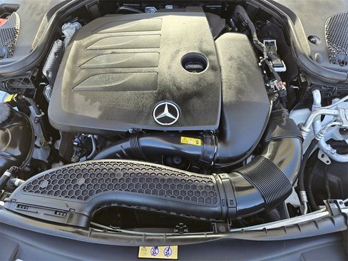 Used 2022 Mercedes-Benz E 350 Sedan image 31