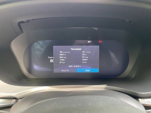 Certified 2025 Volvo V60 B5 Cross Country Plus AWD/4WD image 18