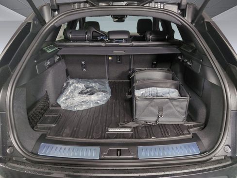 Used 2026 Land Rover Range Rover Velar Dynamic SE image 26