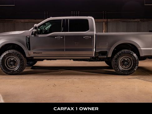 Used 2023 Ford F250 Lariat w/ Lariat Ultimate Package image 5