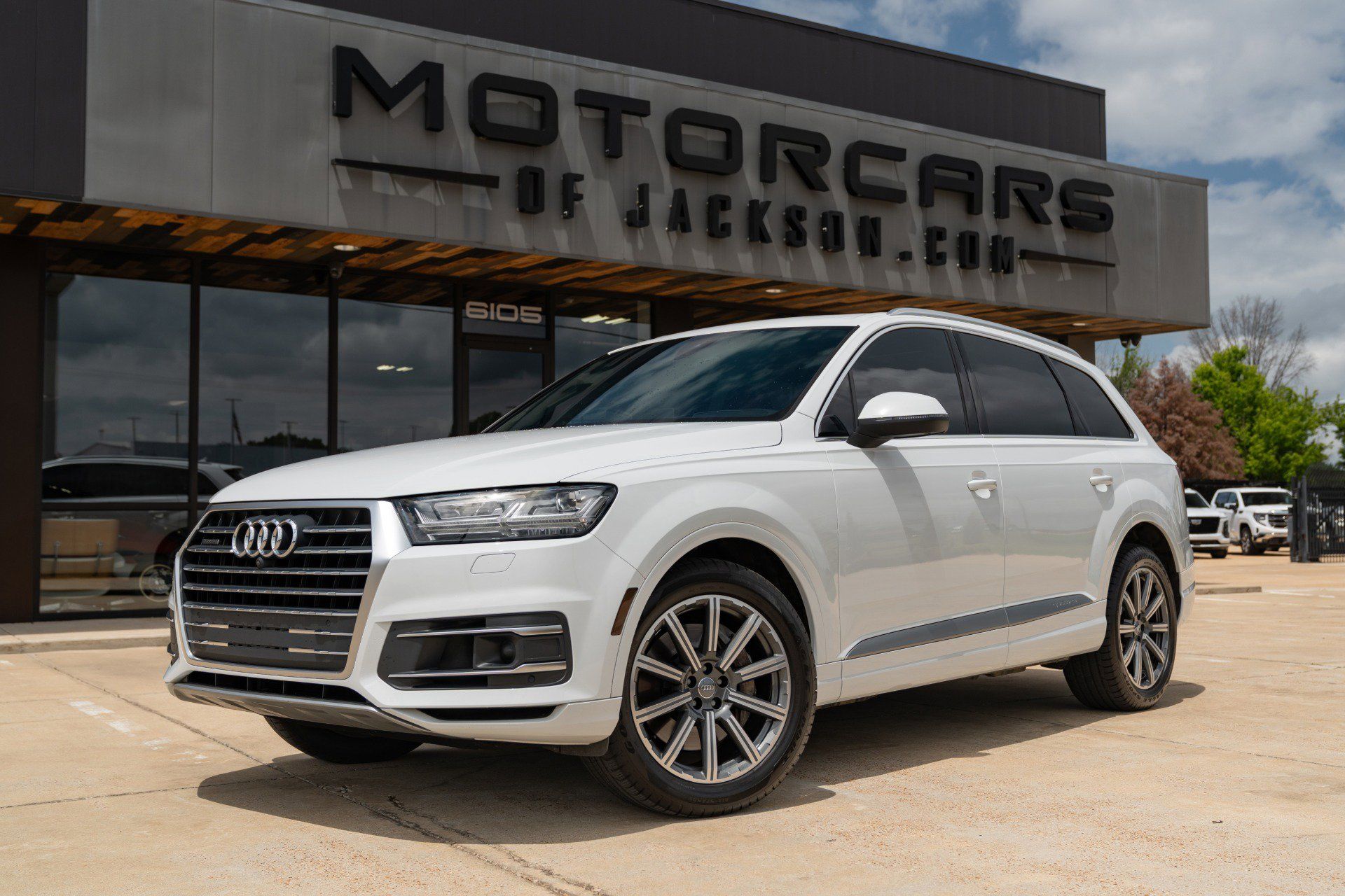 Used 2018 Audi Q7 3.0T Prestige AWD/4WD image 1