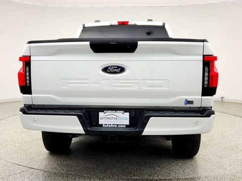 Used 2022 Ford F150 Lightning XLT AWD/4WD image 6