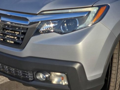 Used 2019 Honda Ridgeline RTL-T image 35
