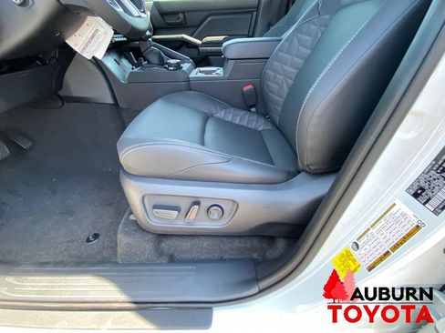New 2026 Toyota 4Runner TRD Off-Road Premium AWD/4WD image 31