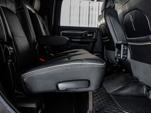 Used 2022 RAM 3500 Limited image 35