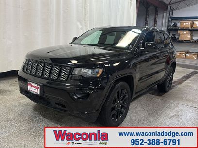 Used 2020 Jeep Grand Cherokee Altitude