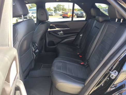 Used 2022 Mercedes-Benz GLE 450 4MATIC image 16