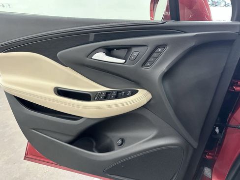 Used 2017 Buick Envision Essence image 15