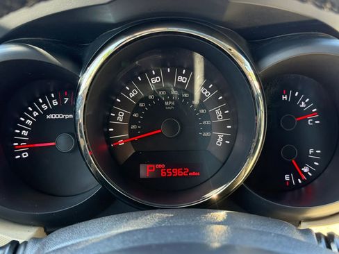 Used 2011 Kia Soul ! FWD image 22
