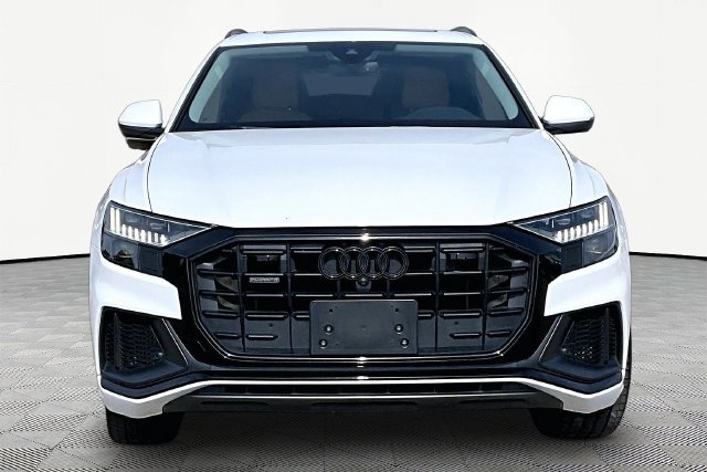 Used 2021 Audi Q8 Premium Plus w/ Premium Plus Package AWD/4WD image 3