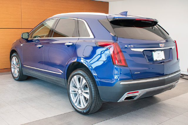Used 2024 Cadillac XT5 Premium Luxury AWD/4WD image 8