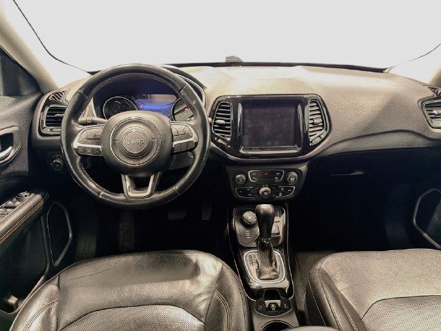 Used 2018 Jeep Compass Limited w/ Navigation Group AWD/4WD image 16