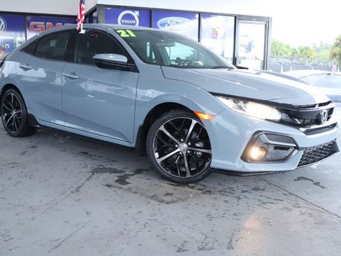 Used 2021 Honda Civic Sport image 3