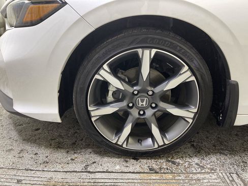 Certified 2025 Honda Civic Sport Touring image 10