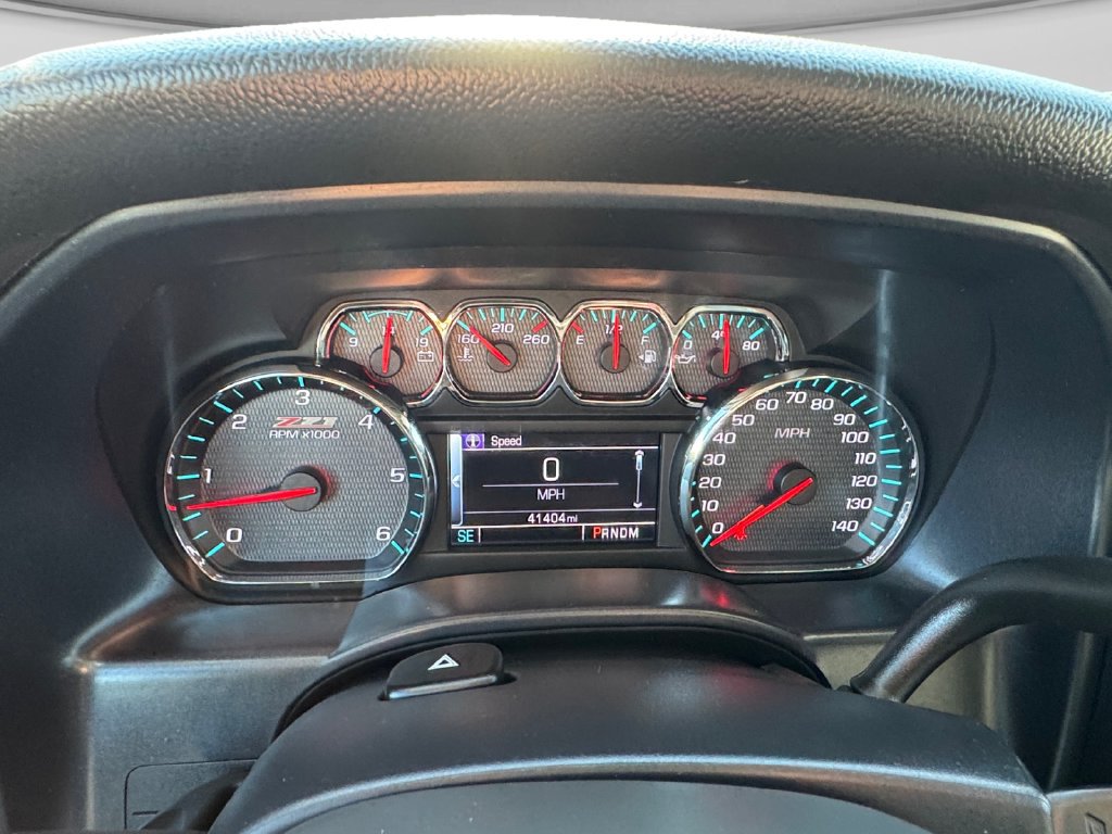 Used 2015 Chevrolet Silverado 1500 LT w/ LT Convenience Package AWD/4WD image 12