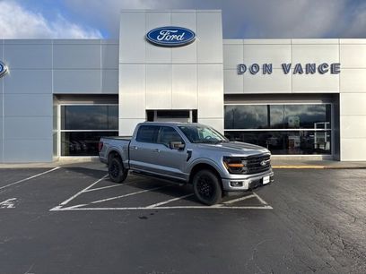 New 2025 Ford F150 XLT w/ Equipment Group 302A MID