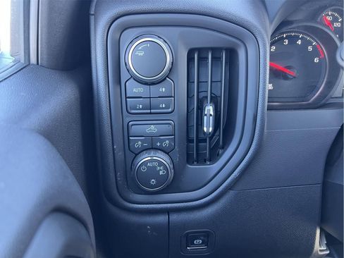 New 2026 Chevrolet Silverado 1500 Custom Trail Boss w/ LPO, Dark Essentials Package image 17