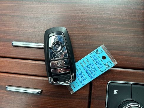 Used 2022 Lincoln Navigator L Reserve image 47