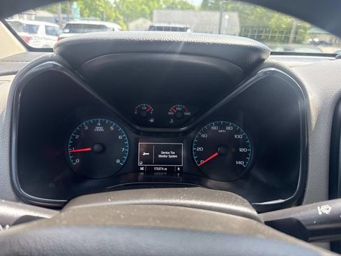 Used 2016 Chevrolet Colorado W/T w/ WT Convenience Package RWD image 31