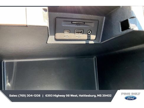 Used 2021 GMC Sierra 1500 SLT w/ SLT Premium Plus Package image 24