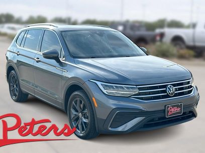 Used 2023 Volkswagen Tiguan SE