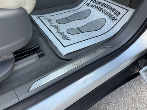 Used 2019 Cadillac XT5 Luxury image 22