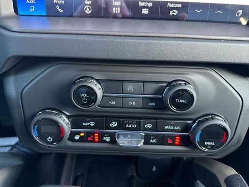 New 2025 Ford Bronco Badlands w/ Sasquatch Package AWD/4WD image 42