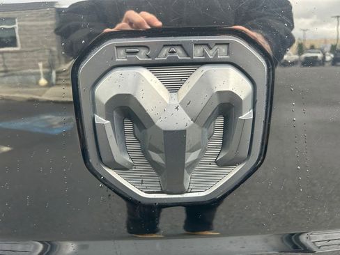 Used 2021 RAM 1500 Big Horn AWD/4WD image 35