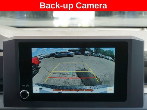 Used 2025 Toyota 4Runner SR5 AWD/4WD image 6