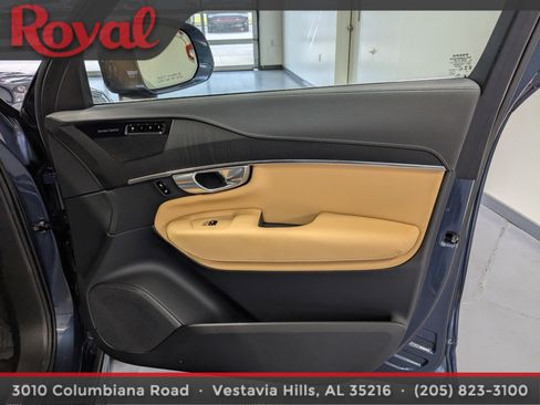 Used 2024 Volvo XC90 B6 Ultimate w/ Protection Package Premier image 7